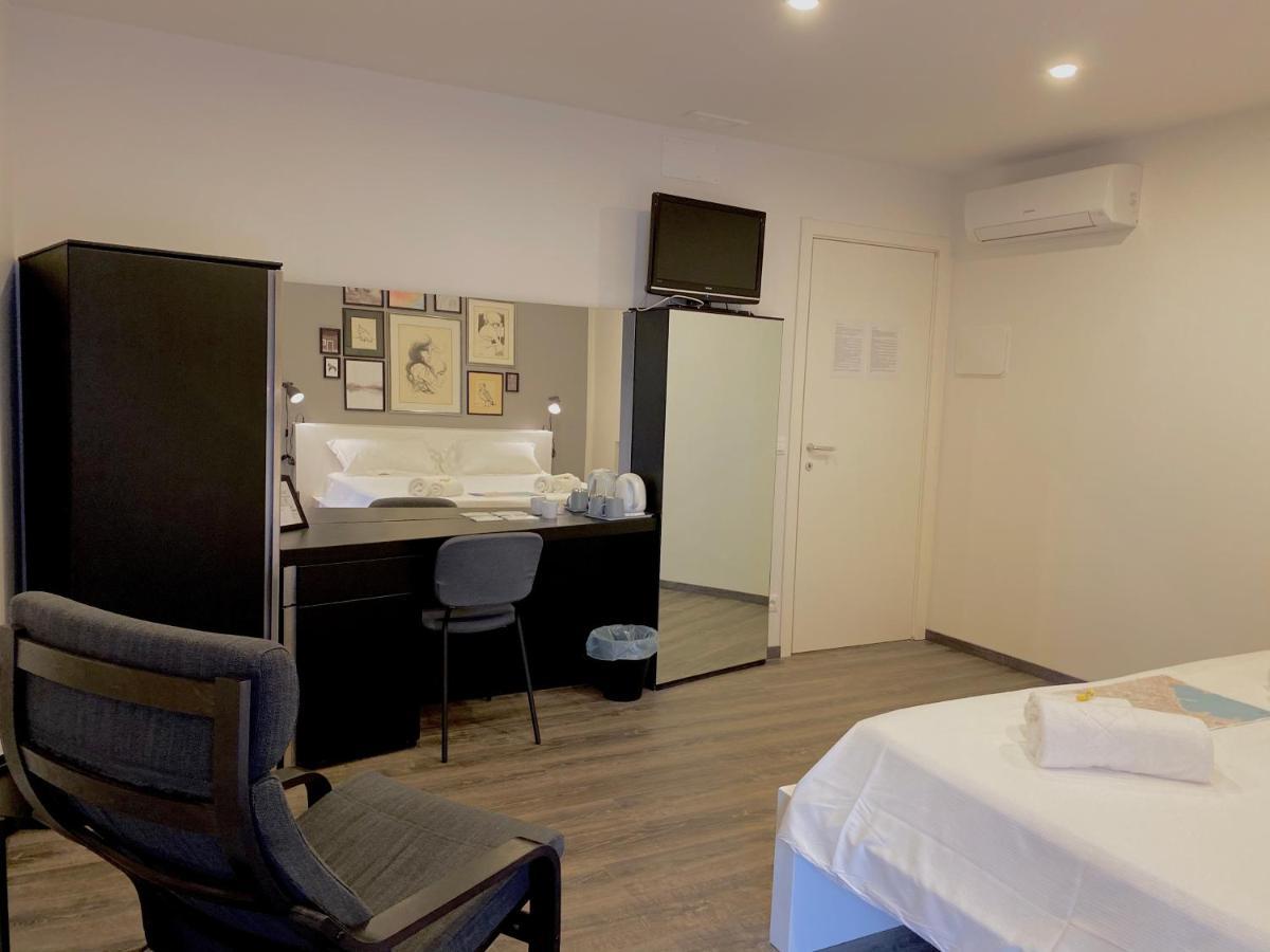 Mimi Rooms&Studios Triest Zewnętrze zdjęcie